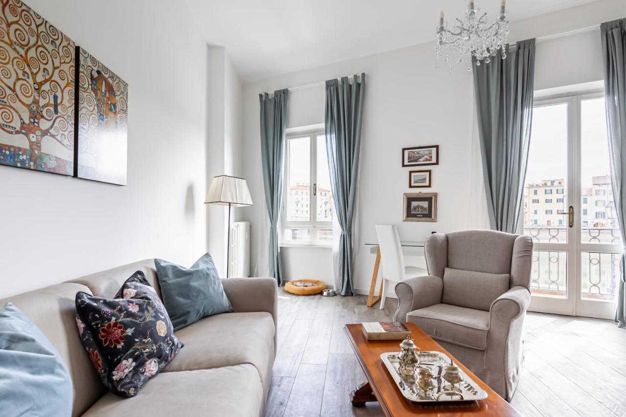 Lungarno Elegant Apartment With Panoramic Balcony Pisa Esterno foto